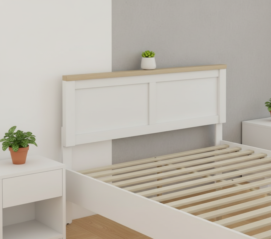 Full Size White Bed - Detail