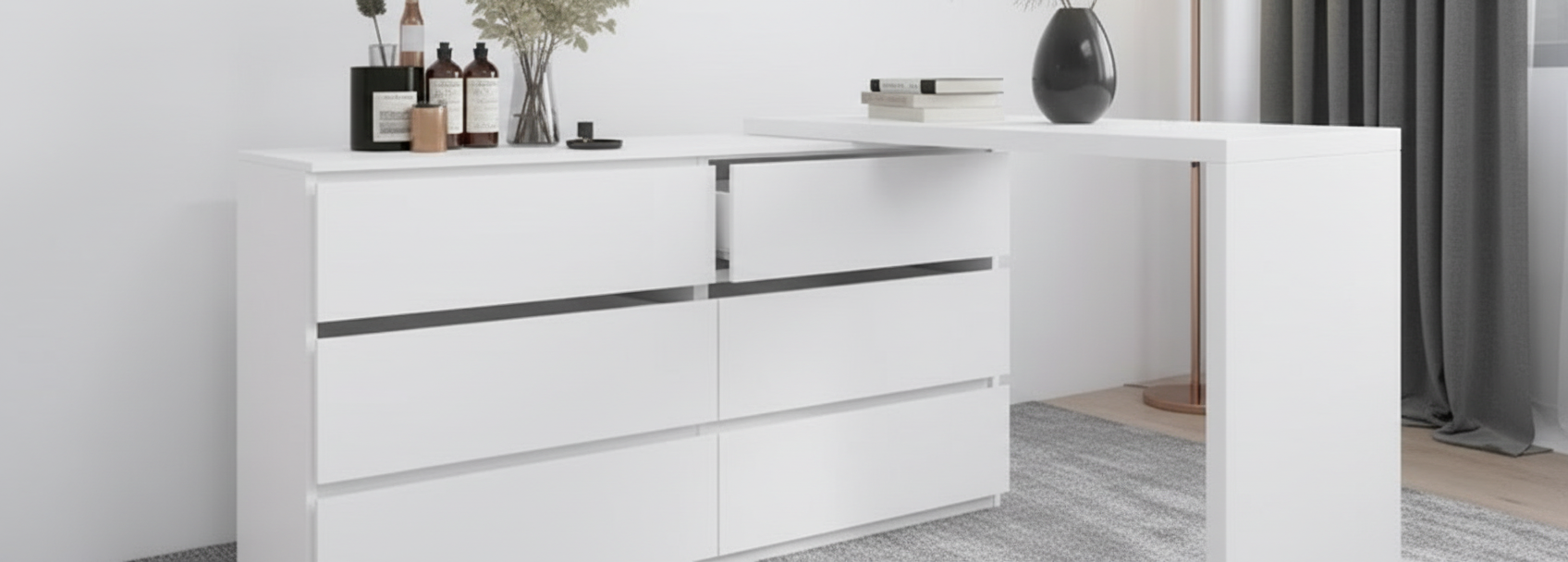 6-Drawer Dresser - Detail